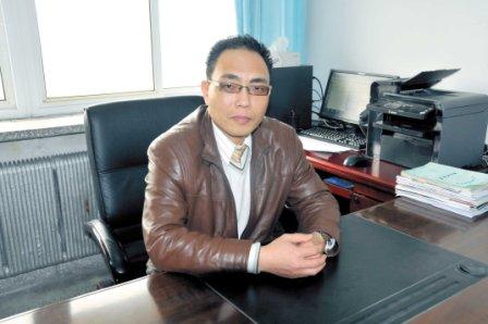附图三:(3)梁迅博士.jpg