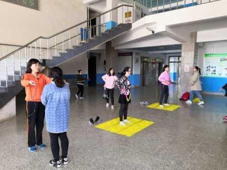 基础分工会活动照片1.jpg